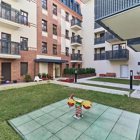 Under The Wroclove Sky By Renters דירה ורוצלב
