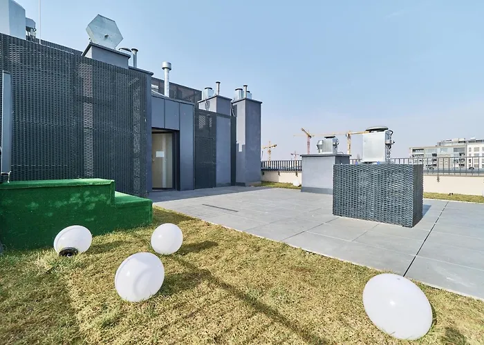 Under The Wroclove Sky By Renters 아파트